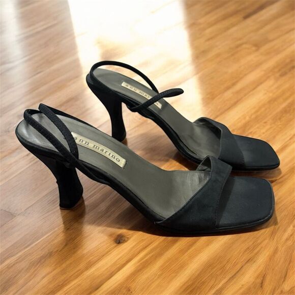 Ann Marino Y2K Black Fabric Square Strappy Sandal Heels Open Toe Kitten Mule 7.5 - Picture 2 of 8